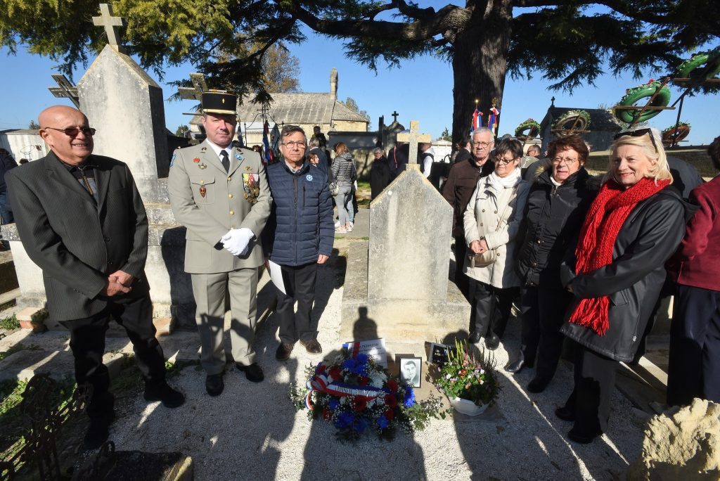 Receuillement en présence de la famille